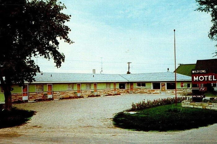 Wildfong Motel Mancelona (newer photo)